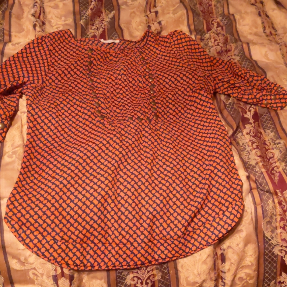 A 41 hawthorn shirt